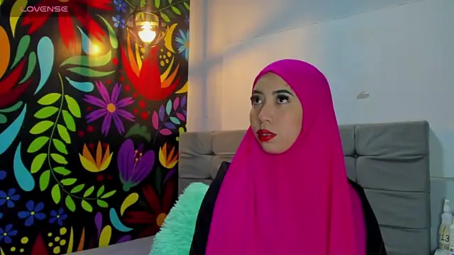 Sweet hot mia online show from March 1, 2025, 7:37 pm