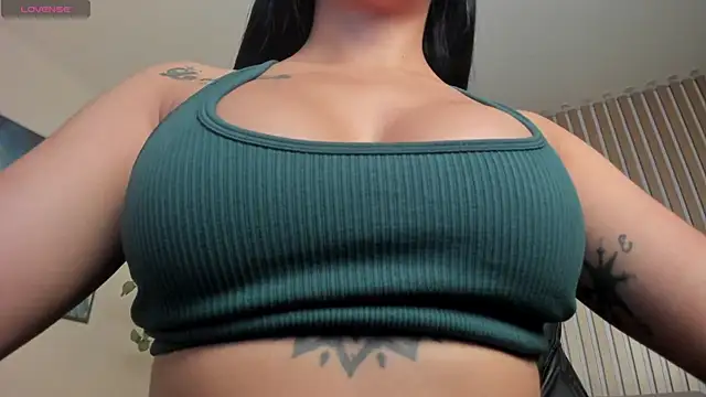 KatieNolan 1 online show from March 4, 2026, 7:21 pm