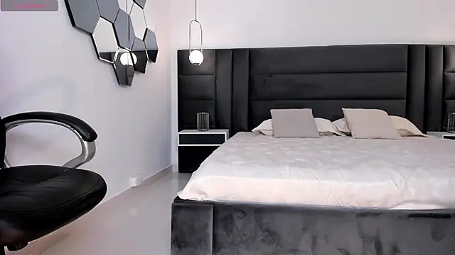 KatieNolan 1 online show from October 11, 2025, 7:26 pm