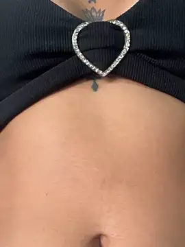 Kuromi LS online show from March 3, 2025, 2:06 pm