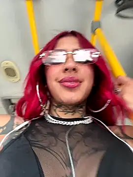 Kuromi LS online show from October 1, 2025, 7:07 pm