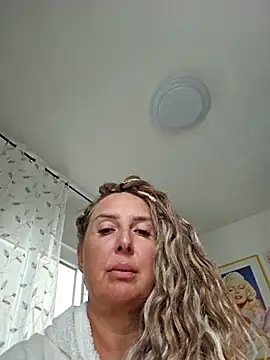 MariaRichi  online show from September 27, 2025, 6:52 am