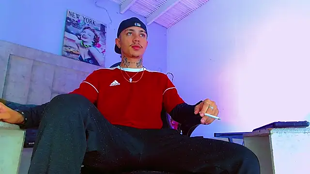 Snapshot of HannibalLester chatting on September 24, 2025, 3:57 am HannibalLester online show from September 24, 2025, 3:57 am