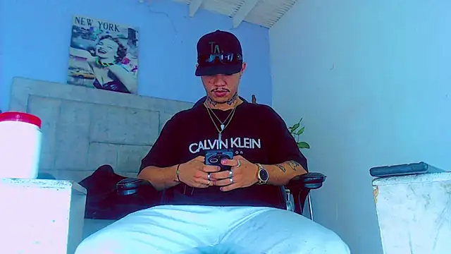 Snapshot of HannibalLester chatting on October 2, 2025, 12:19 pm HannibalLester online show from October 2, 2025, 12:19 pm