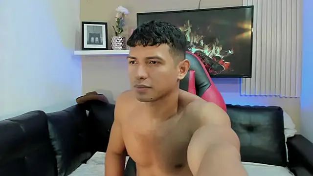 yei-sant online show from December 2, 2025, 11:06 pm