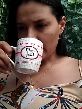 elena jonees online show from September 30, 2025, 8:04 pm