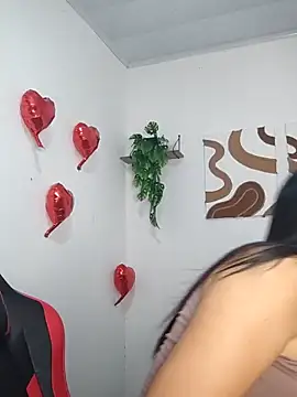 elena jonees online show from October 21, 2025, 7:46 pm