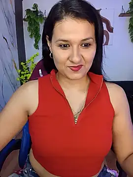 Snapshot of elena_jonees chatting on July 7, 2026, 8:45 pm elena jonees online show from July 7, 2026, 8:45 pm