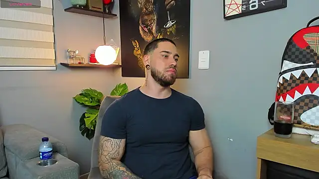 Giorgio-Leone online show from March 23, 2026, 2:11 am