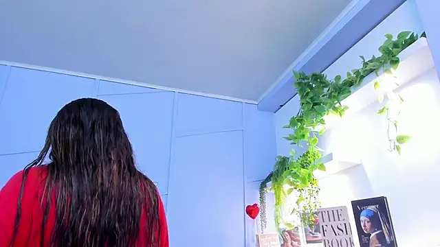 nathalie rossel online show from October 30, 2025, 8:06 pm