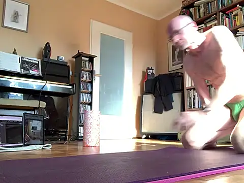 Snapshot of Bula94193 chatting on February 15, 2026, 10:58 am Bula94193 online show from February 15, 2026, 10:58 am