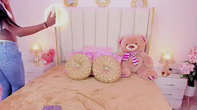 evangelin ts online show from October 11, 2025, 1:45 pm