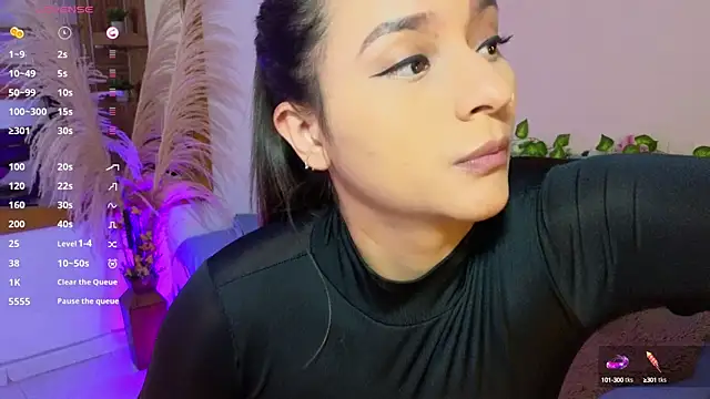 Hannah williams1 online show from September 9, 2025, 11:14 pm