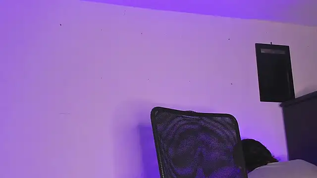 Dimitri higth420 online show from October 29, 2025, 2:38 pm