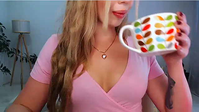 NaughtyNylonFeet online show from January 28, 2025, 4:50 am