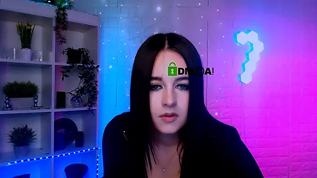 rozmary ket online show from September 29, 2025, 4:56 pm