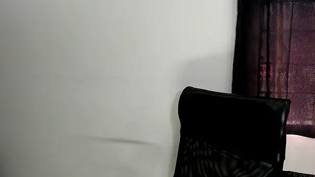 Snapshot of AbrahanBratz chatting on January 9, 2025, 6:04 pm AbrahanBratz online show from January 9, 2025, 6:04 pm