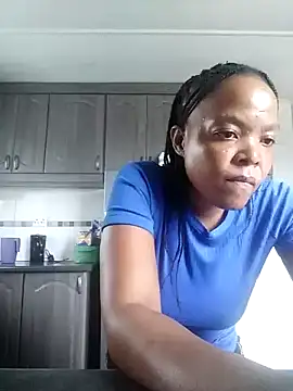 Snapshot of Feathergal69_ chatting on September 25, 2025, 10:32 am Feathergal69 online show from September 25, 2025, 10:32 am