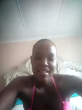 Snapshot of Feathergal69_ chatting on January 7, 2025, 9:40 am Feathergal69 online show from January 7, 2025, 9:40 am