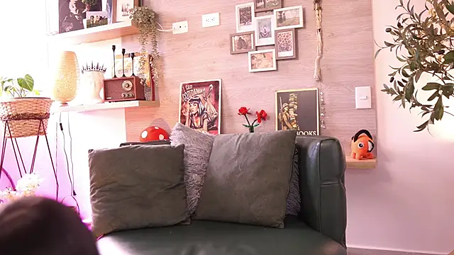 Dear Morgan online show from November 8, 2025, 9:29 pm