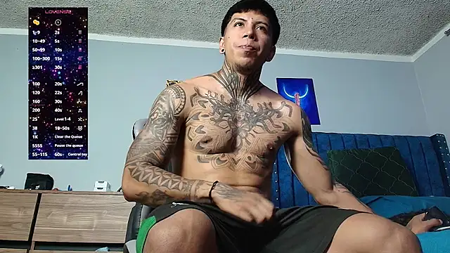 Nickhot0609 online show from July 16, 2026, 8:39 pm