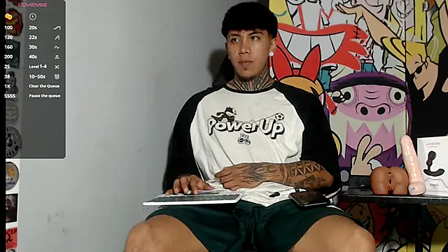 Nickhot0609 online show from March 17, 2025, 10:08 pm