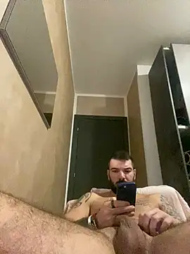 Snapshot of RobyTheDark99 chatting on December 24, 2024, 2:01 pm RobyTheDark99 online show from December 24, 2024, 2:01 pm