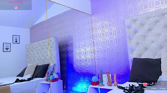 Derieri D online show from October 3, 2025, 7:48 pm