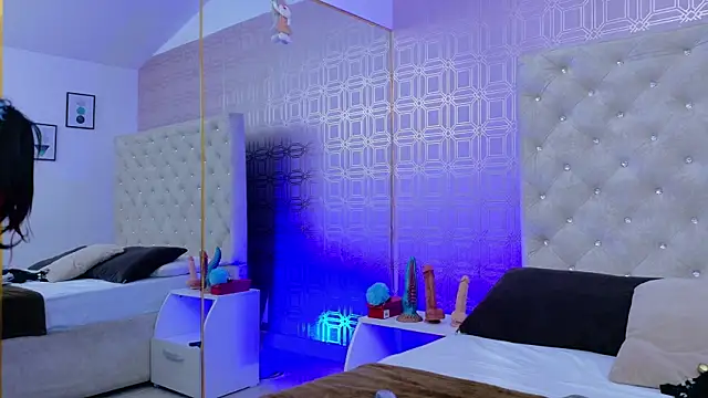 Snapshot of Derieri_D chatting on January 13, 2026, 7:51 pm Derieri D online show from January 13, 2026, 7:51 pm