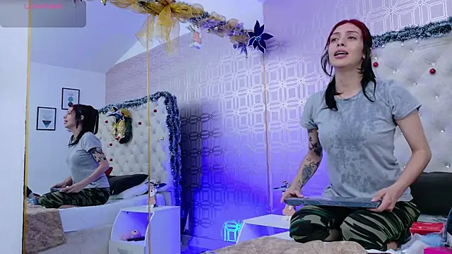 Snapshot of Derieri_D chatting on December 20, 2025, 8:12 pm Derieri D online show from December 20, 2025, 8:12 pm