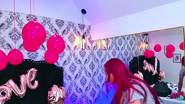 Snapshot of Derieri_D chatting on February 16, 2026, 7:45 pm Derieri D online show from February 16, 2026, 7:45 pm