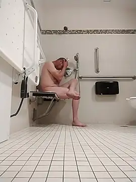 axelongshaft69 online show from February 7, 2026, 11:35 pm