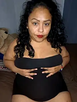 Snapshot of Leslyrosa chatting on December 2, 2024, 10:40 pm Leslyrosa online show from December 2, 2024, 10:40 pm