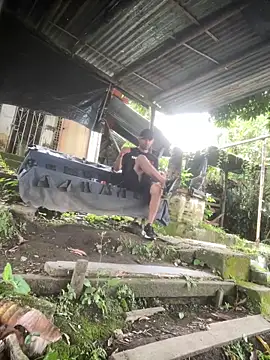 Jestebanano online show from March 29, 2026, 11:56 am