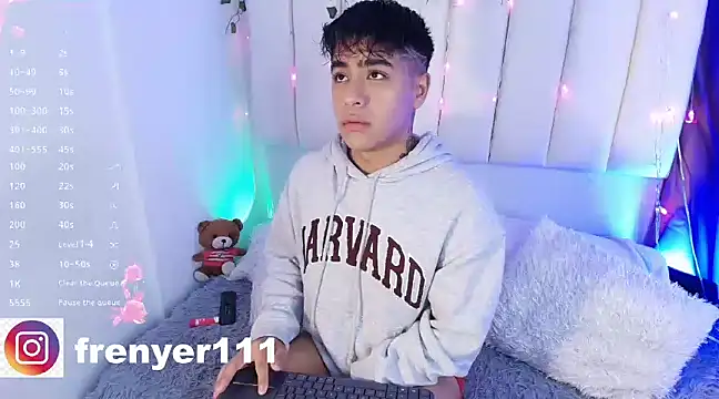 kiing azahell online show from January 29, 2025, 1:58 am