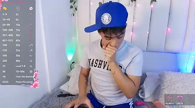 kiing azahell online show from January 12, 2025, 1:42 am