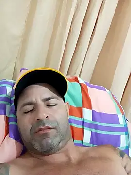 Marciogrei online show from February 5, 2025, 9:50 pm