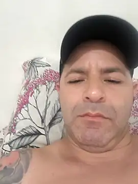 Marciogrei online show from November 14, 2025, 2:15 am