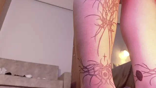 Snapshot of Yuriko_May chatting on September 24, 2025, 3:40 pm Yuriko May online show from September 24, 2025, 3:40 pm