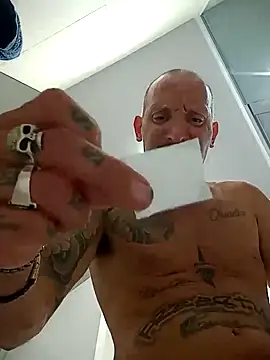 rolesexy online show from March 15, 2025, 9:52 am