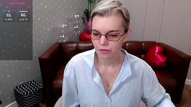 Cutie Erikaa1 online show from March 7, 2026, 2:18 am