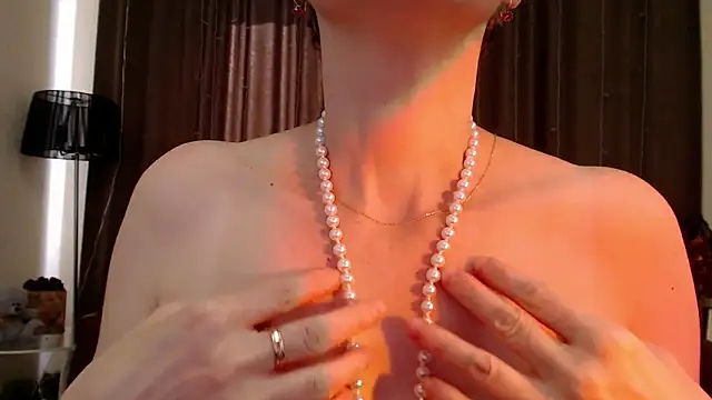 Cutie Erikaa1 online show from March 16, 2025, 8:54 am