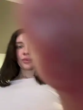 slowlove 1 online show from February 6, 2026, 8:16 pm