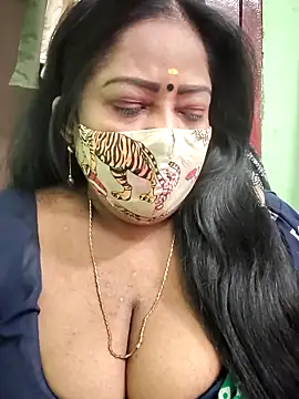 maniisha online show from September 19, 2025, 10:03 pm