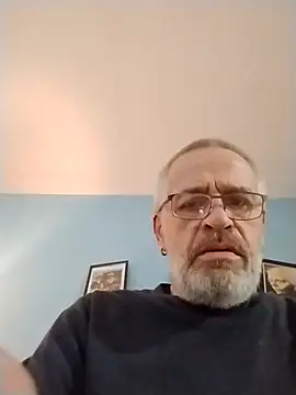 geilerschwanz64 online show from December 23, 2025, 7:29 am