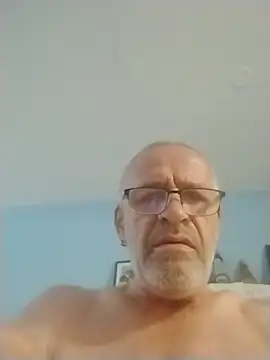 geilerschwanz64 online show from July 11, 2026, 3:34 pm