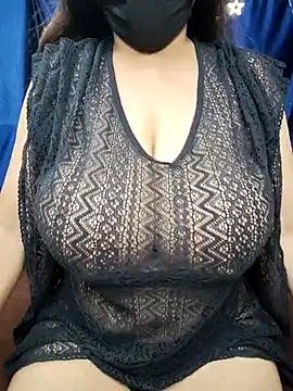 XXHOTSEX69 online show from October 5, 2025, 11:01 am