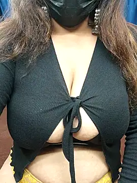 XXHOTSEX69 online show from October 8, 2025, 6:30 pm