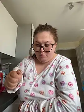 Tallulah-mae-xoxox online show from April 14, 2026, 10:20 am