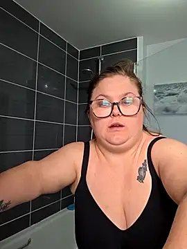 Tallulah-mae-xoxox online show from April 12, 2026, 2:09 pm